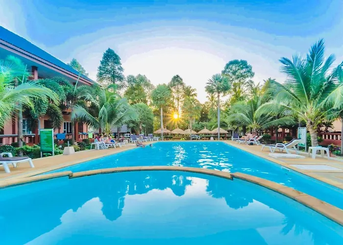 Peaceful Resort Krabi, Koh Lanta - SHA Plus