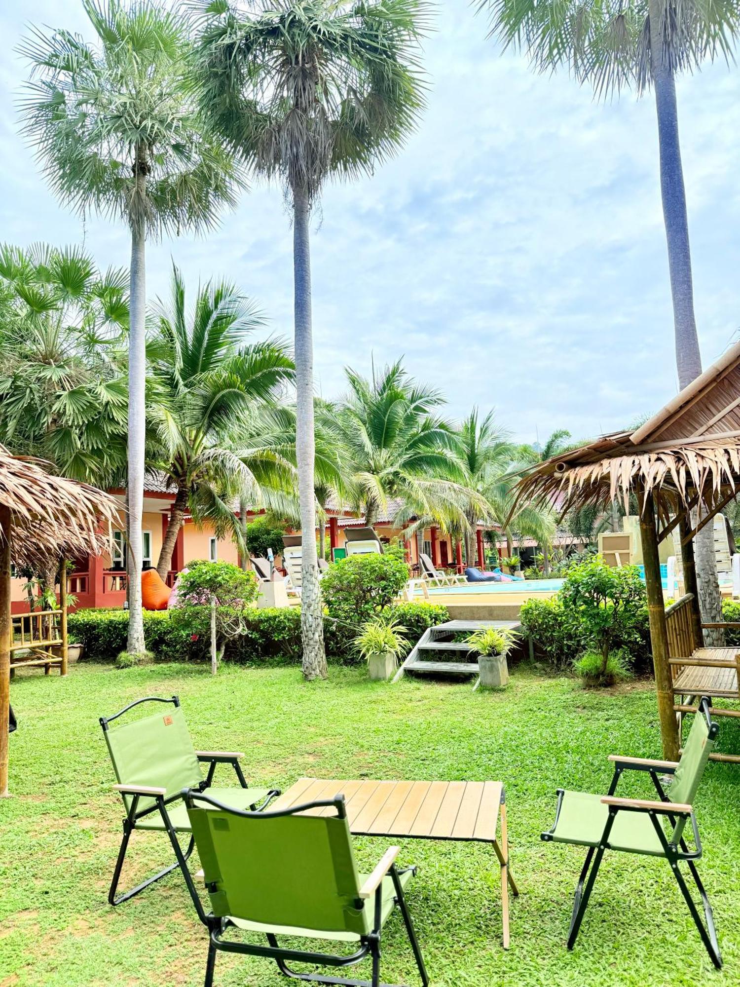 Station touristique Peaceful , Long - Ko Lanta